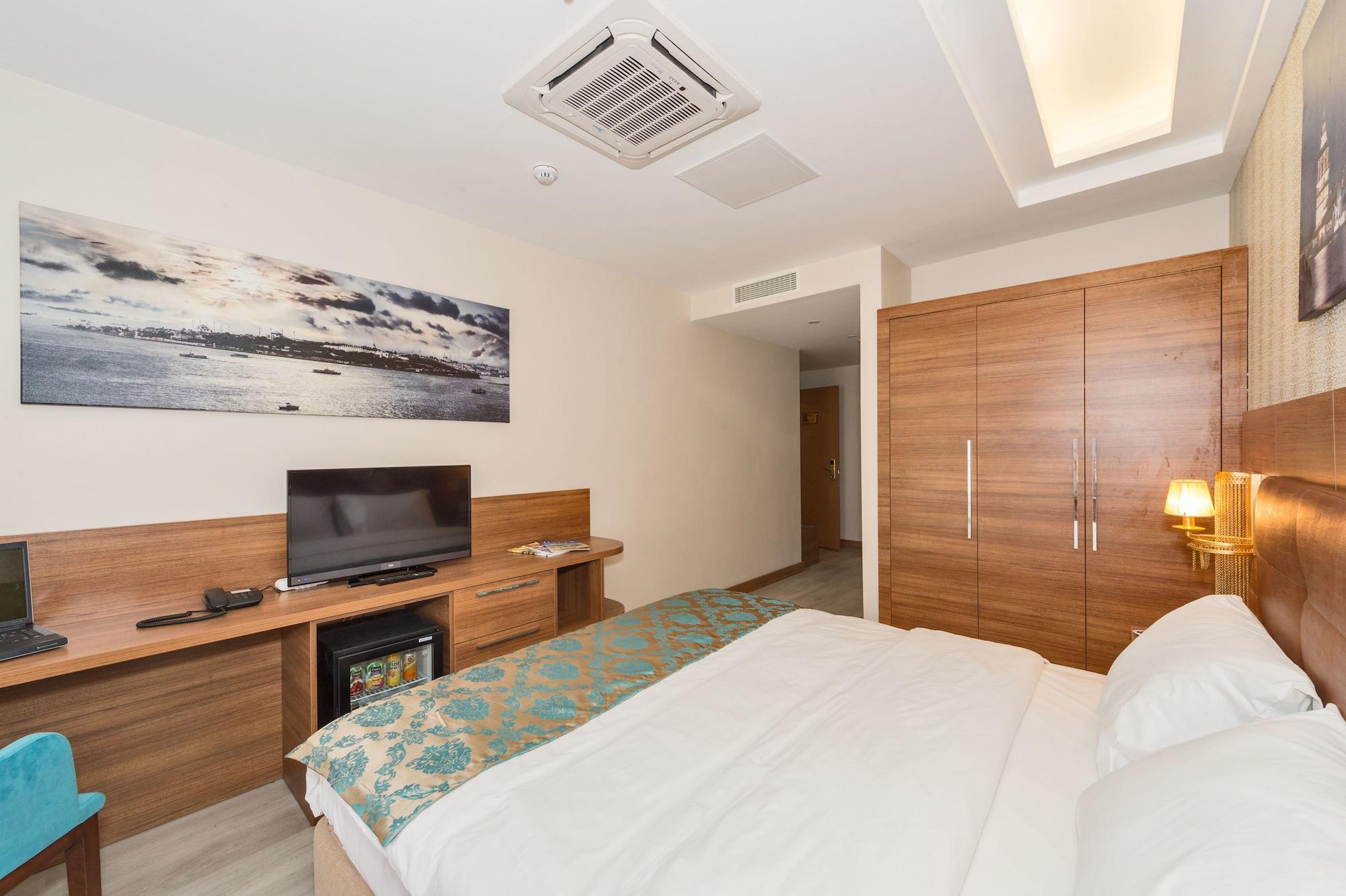 Grand Palace Hotel Isztambul Kültér fotó